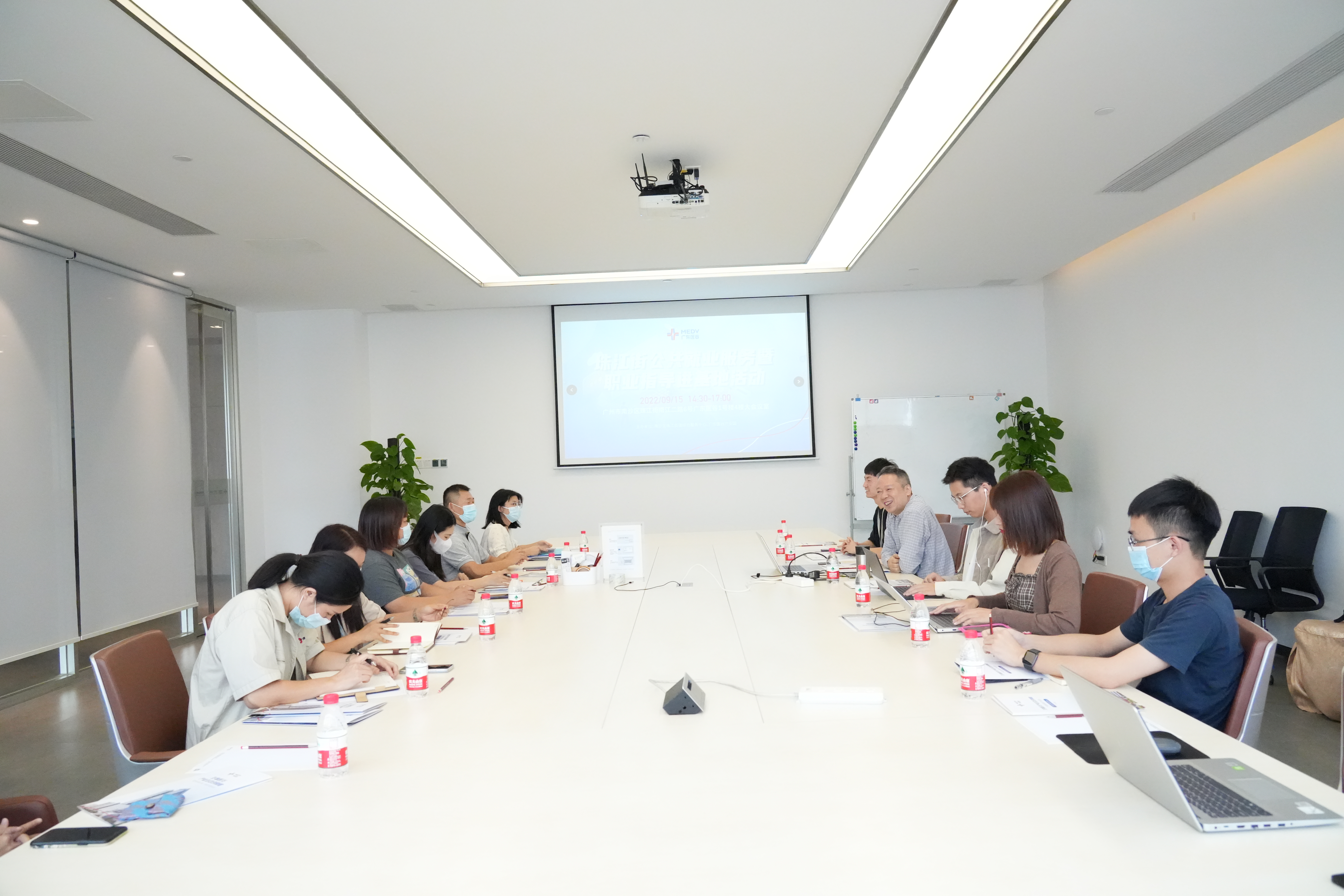 開展職業(yè)生涯規(guī)劃輔導，助力園區(qū)企業(yè)職工更好的發(fā)展